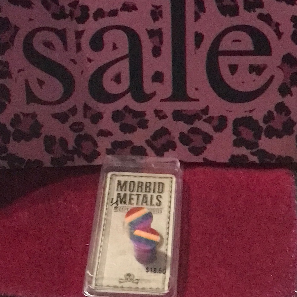 Earings
